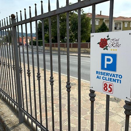 Hotel Delle Rose San Bartolomeo Al Mare Dış mekan fotoğraf