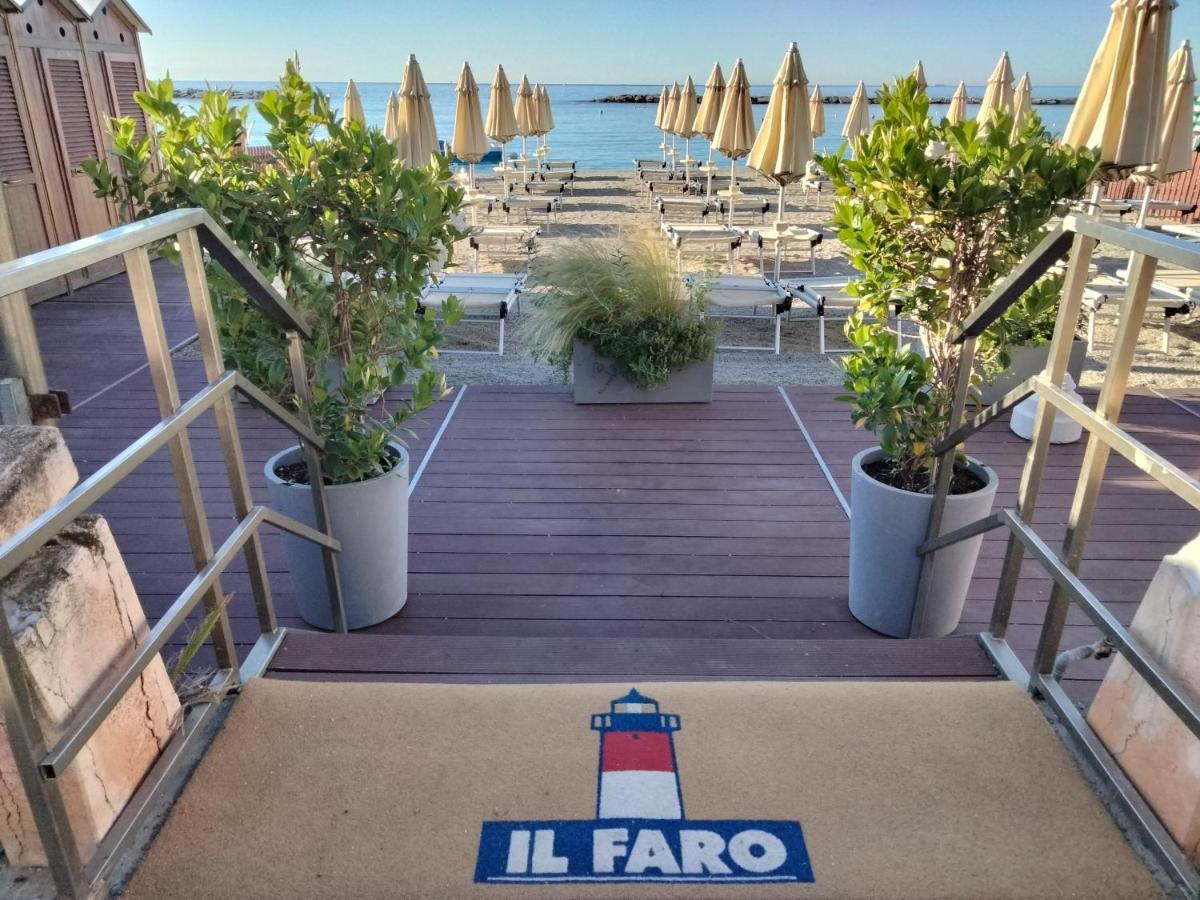 Hotel Delle Rose San Bartolomeo Al Mare Dış mekan fotoğraf