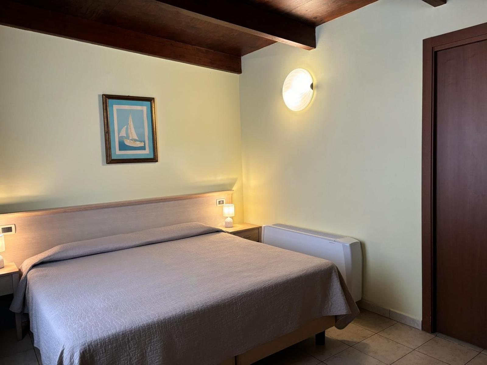 Hotel Delle Rose San Bartolomeo Al Mare Dış mekan fotoğraf