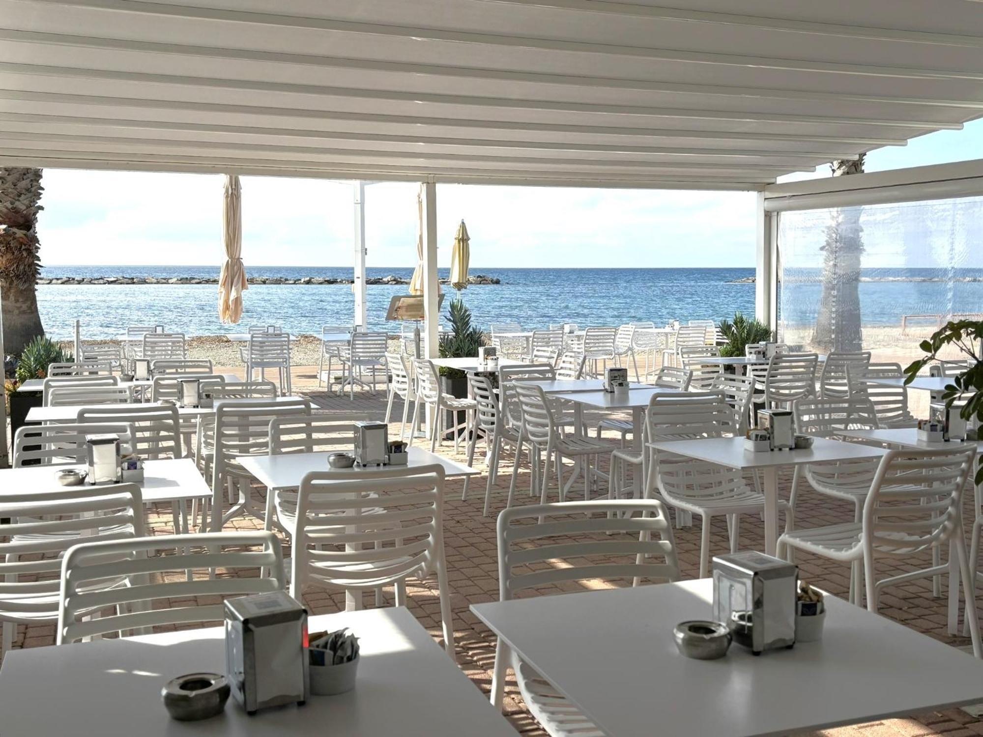 Hotel Delle Rose San Bartolomeo Al Mare Dış mekan fotoğraf