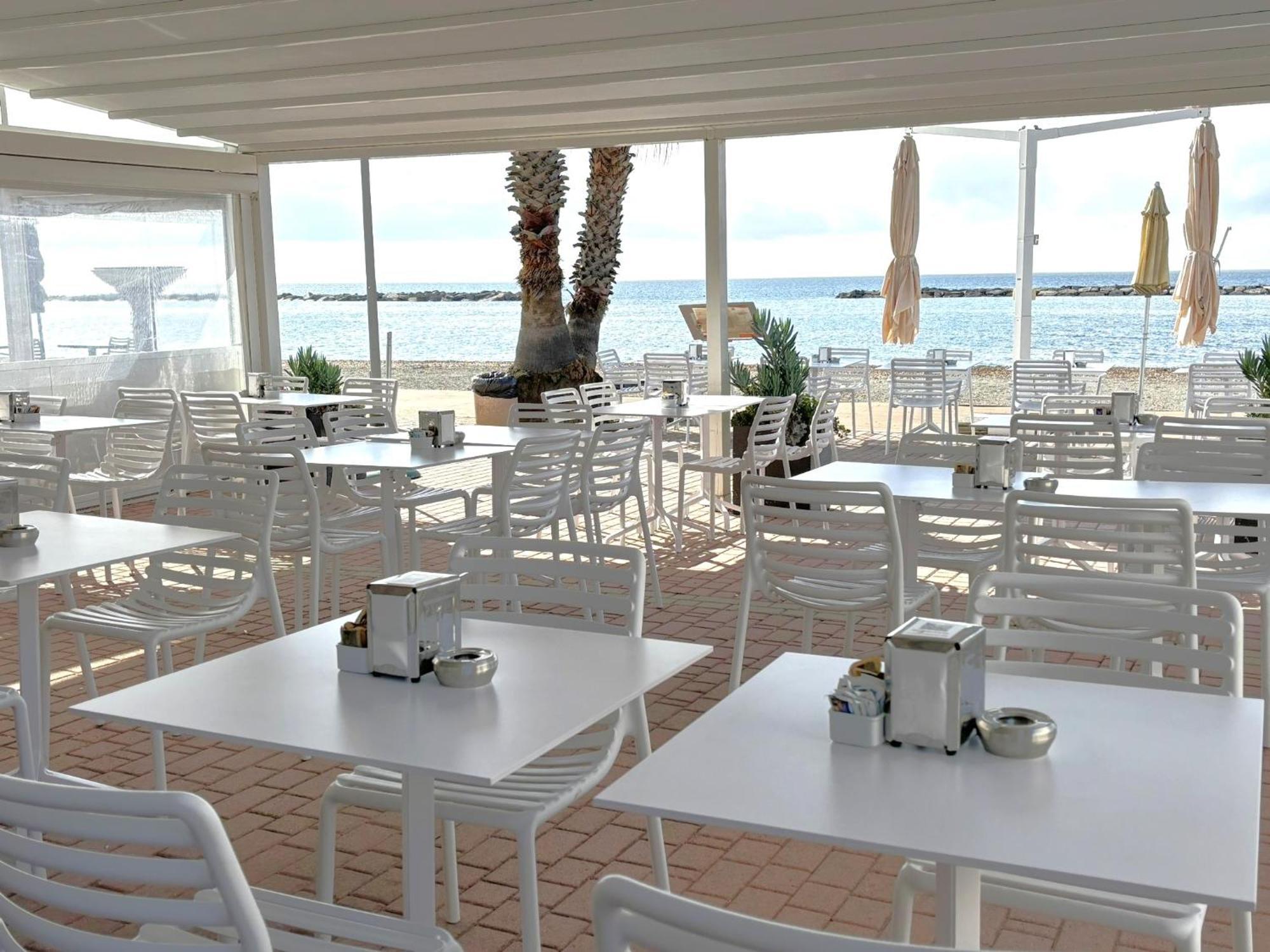 Hotel Delle Rose San Bartolomeo Al Mare Dış mekan fotoğraf